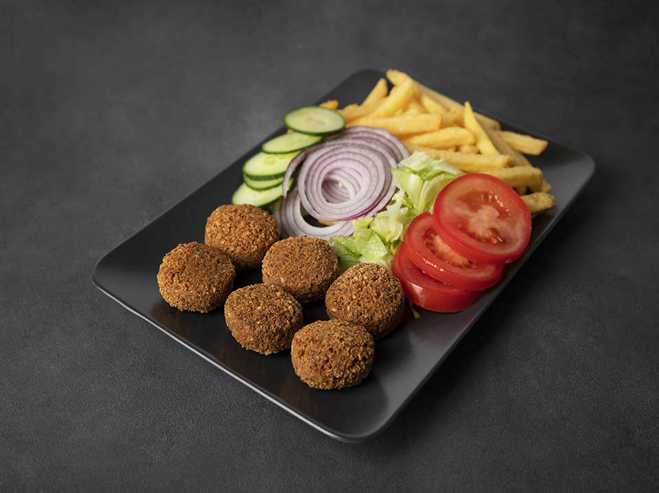 Falafel tálon